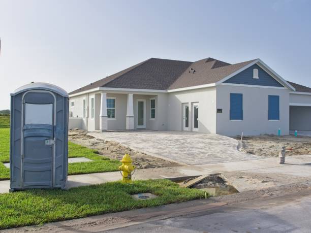 Best Construction site porta potty rental  in Country Clu, MO